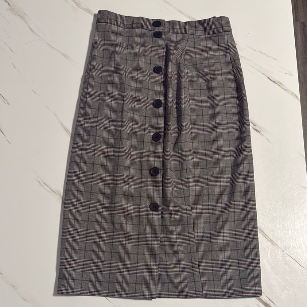 H&M Classic Gray Plaid Button-Down Skirt